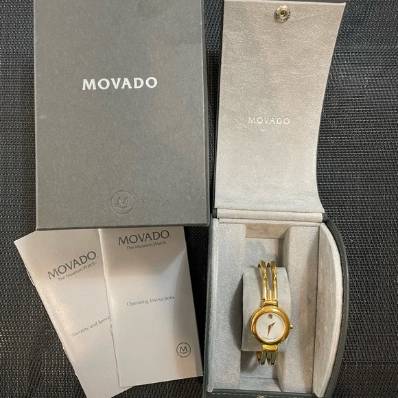 Movado Swiss Quartz - Gold - Picture 2 of 2